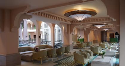 Anaya Azana Hotel & Villa Tawangmangu