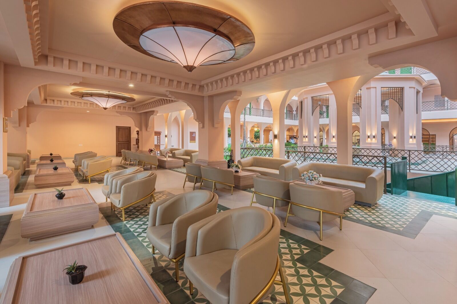 Doppia Executive | Una scrivania, insonorizzazione, Wi-Fi gratuito, lenzuola