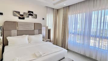 Executive-Apartment, 3 Schlafzimmer, Nichtraucher | Bettwäsche aus ägyptischer Baumwolle, hochwertige Bettwaren