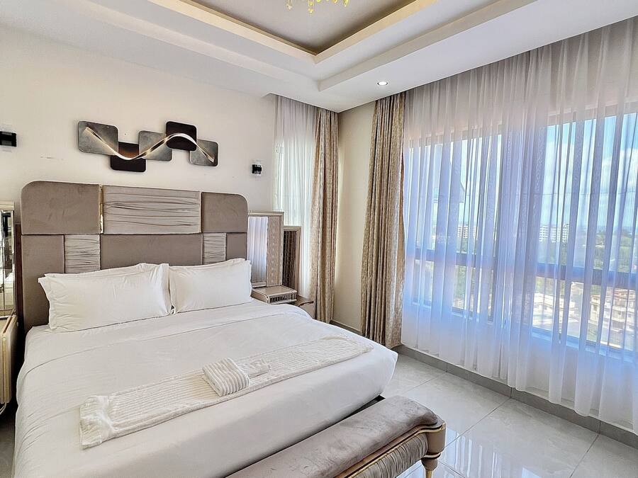 Suite Eksekutif, 3 kamar tidur, Bebas Asap Rokok | Seprai katun Mesir, seprai premium, dan ruang kerja ramah laptop