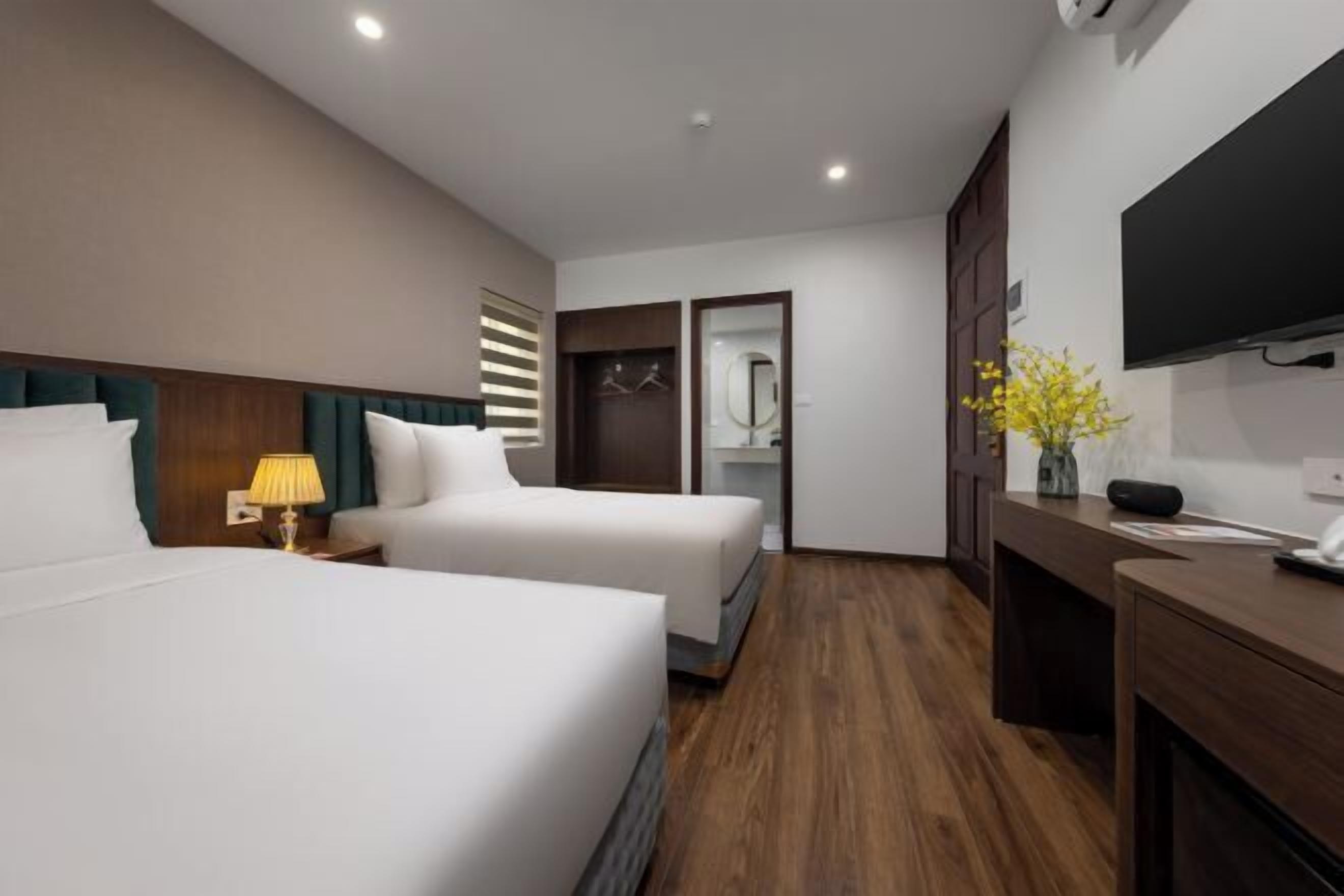 Individueel gedecoreerd, individueel gemeubileerd, een bureau