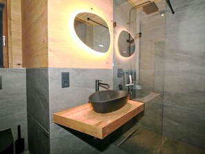 Towels - Data.Castle - Ski in Ski out by Interhome (Kaltenbach)