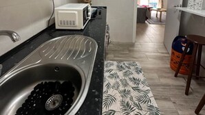 Appartamento, 3 camere da letto, vista città | Cucina privata