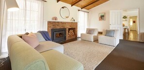 Smart TV, fireplace, computer monitors