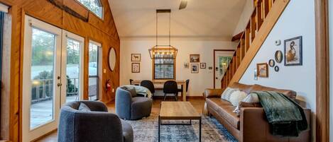 Télévision, cheminée