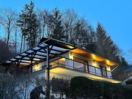 外観. Apartment 'Grete' with Mountain View, Private Terrace and Wi-Fi