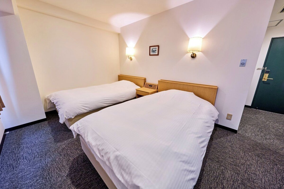 Zweibettzimmer, Nichtraucher