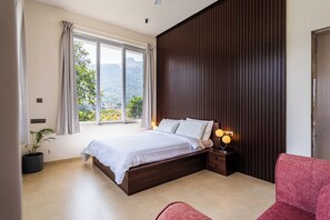 6 habitaciones, wifi y ropa de cama 