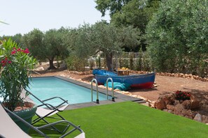 Casa | Piscina | Piscina coberta i piscina a l'aire lliure 