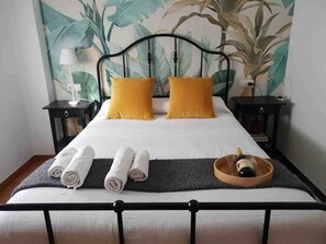 1 bedroom, iron/ironing board, WiFi, bed sheets - Apartment in Villaviciosa (Near the beach) (Villaviciosa)