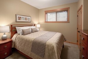 3 bedrooms, Internet, bed sheets