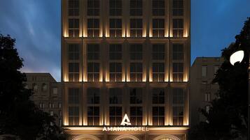 Fachada del alojamiento - Noche