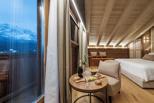 Grand Deluxe balcone vista montagna | Premium bedding, minibar, free WiFi, bed sheets
