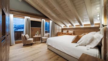 Grand Deluxe balcone vista montagna