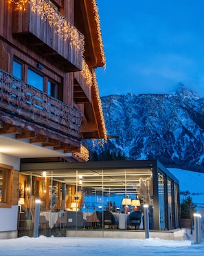 Breakfast, lunch and dinner served - Casa Guargne' (Cortina d'Ampezzo)
