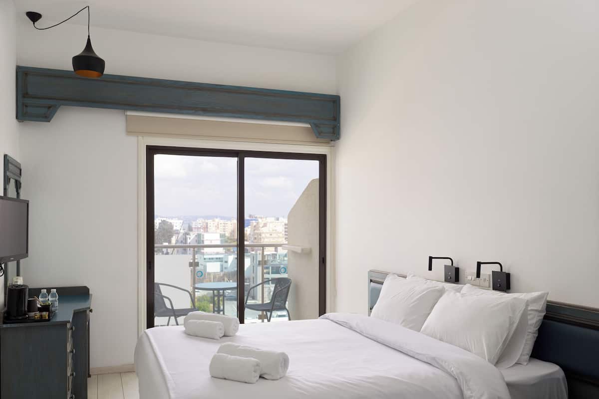 Comfort Double Room, Balcony, Pool View | 1 bedroom, in-room safe, desk, laptop workspace
