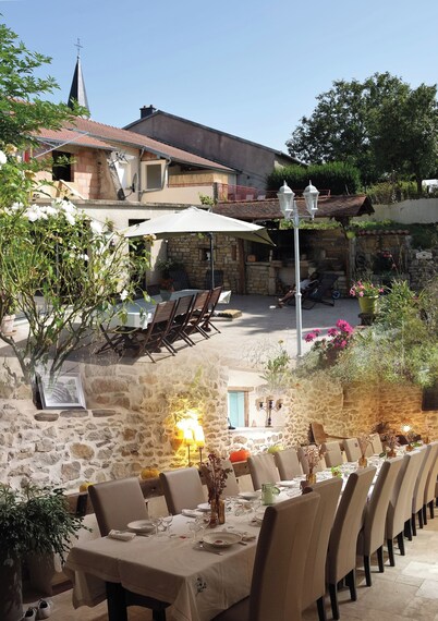 Group gîte in the countryside