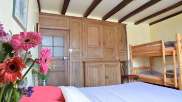 5 chambres, fer et planche Ă  repasser, lit parapluie, Wi-Fi gratuit