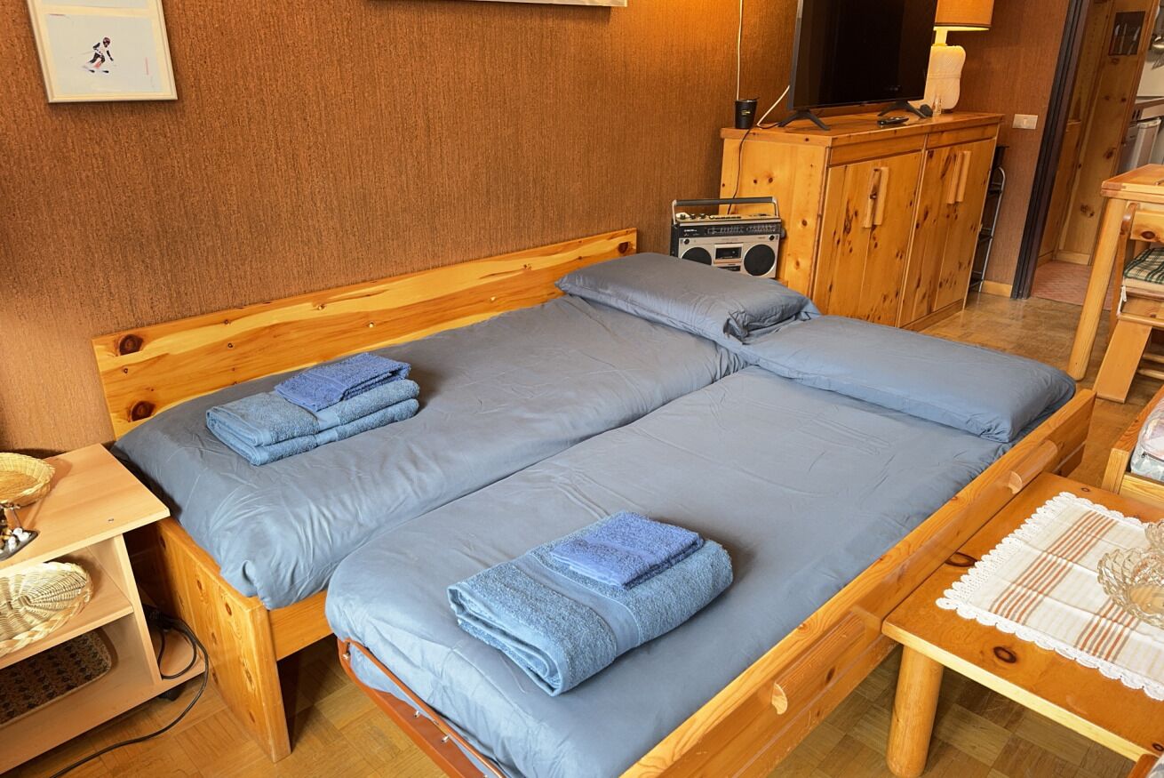 Soundproofing, iron/ironing board, WiFi, bed sheets
