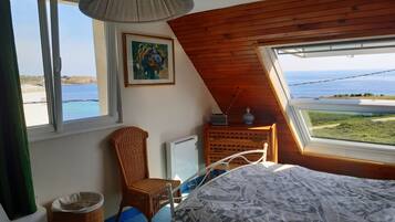 3 chambres, fer et planche à repasser, Wi-Fi