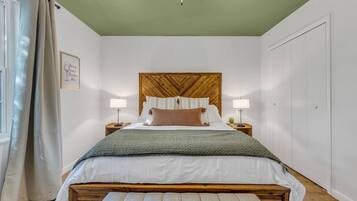 1 chambre, fer et planche à repasser, accès au Wi-Fi (inclus)