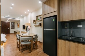 Free minibar, desk, laptop workspace, blackout drapes - Railway Apartment (Hanoi)