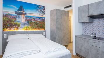 Comfort-Apartment, 1 Schlafzimmer | Individuell dekoriert, individuell eingerichtet, Schreibtisch