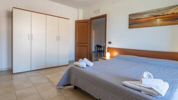 Apartemen Comfort, balkon | 1 kamar tidur dan Wi-Fi gratis