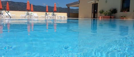 Seasonal outdoor pool