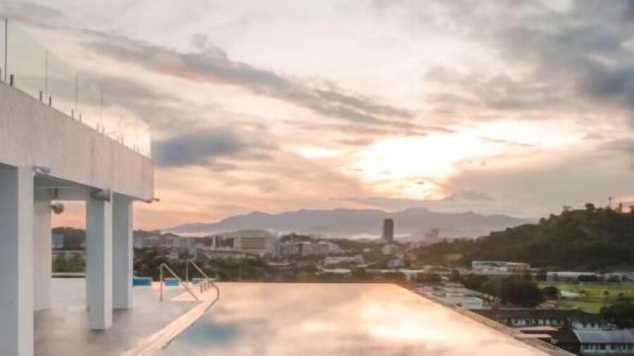 Aru Suites Kota Kinabalu