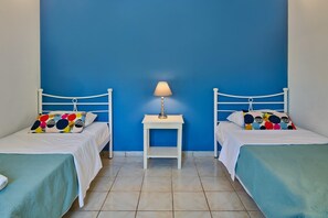 2 bedrooms