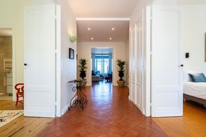 9 chambres, fer et planche à repasser, Wi-Fi gratuit, draps fournis