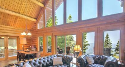 Birch Haven | Spectacular Lakefront Log Cabin