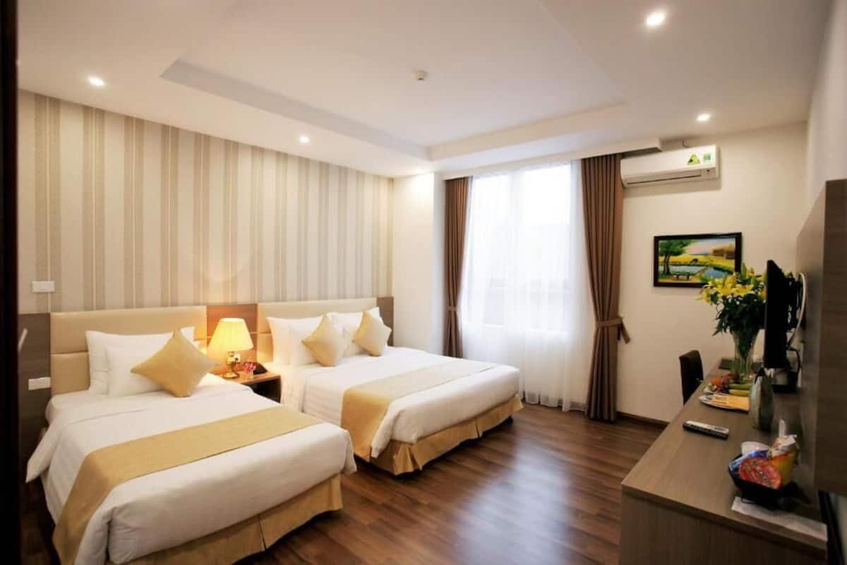 In-room safe, desk, iron/ironing board, free cribs/infant beds