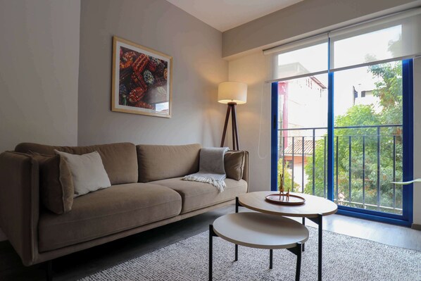 Televisio, työhuone