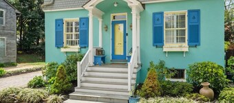 Admiral's Abode - Charming Retreat