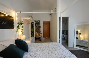 Superior Double Room, City View
