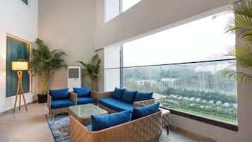 Presidential Suite | Accessible bathroom