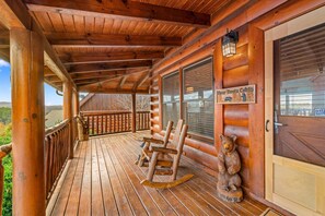 Terrace/patio - Cabin Near Dollywood | Game Room, Resort Pools & Views (Sevierville)