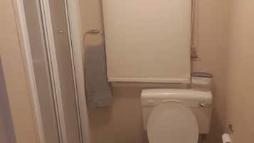 Cabin | Bathroom | Shower