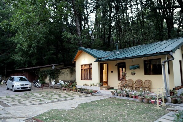 Exterior - Hutton Cottage By Stay Native By GRB (Nainital)