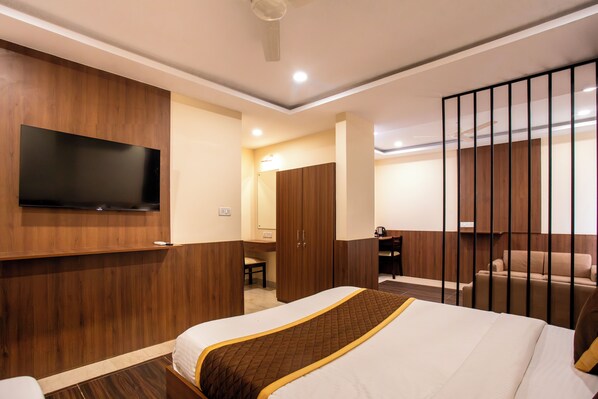 Deluxe Room | Free WiFi - Amutham Inn (Chennai)