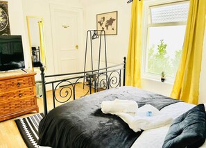 1 Schlafzimmer, Bügeleisen/Bügelbrett, kostenloses WLAN, Bettwäsche