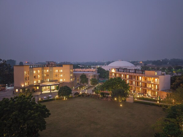 Fachada da propriedade