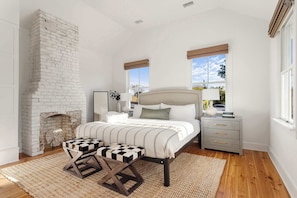 3 bedrooms, desk, iron/ironing board, travel cot