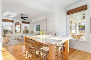 Interior - Crosstown @ King | Elegant & Modern 6BR Charleston (Charleston)