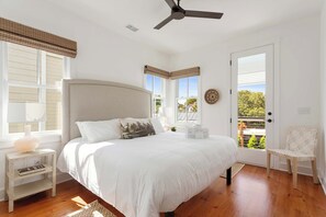 4 bedrooms, desk, iron/ironing board, travel cot