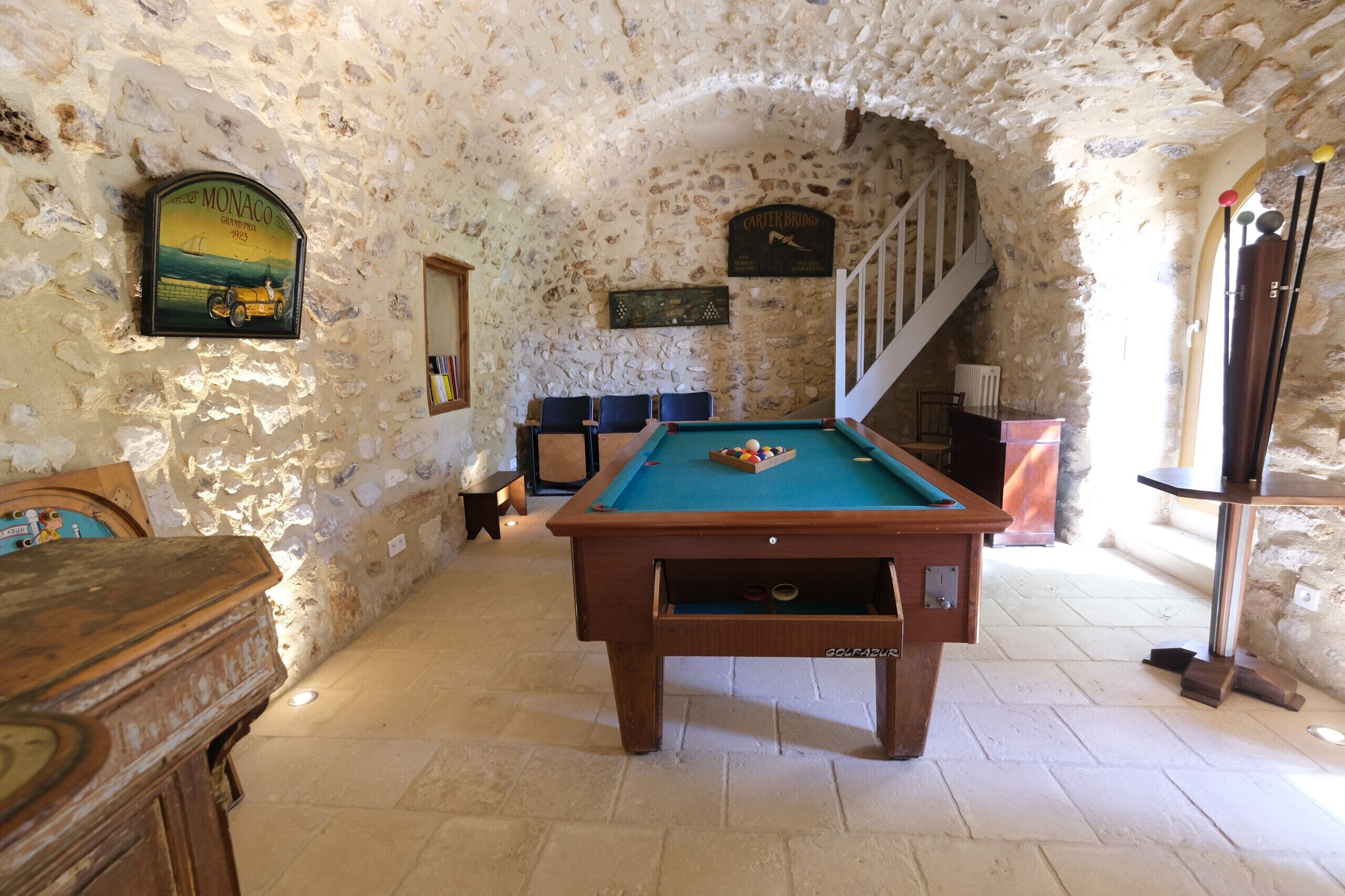 Game room