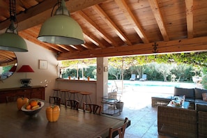 Outdoor dining - Villa with heated pool and tennis Fontvieille LS1-448 (Tarascon)