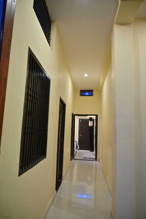 Lobby - New Kashi Paying Guest House By GRB (Varanasi)